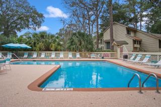 Swallowtail at Sea Pines - 2871 - 5