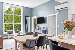 Scenic Riverstone 2BR w/ Balcony + BBQ, Sleeps 6! - 8