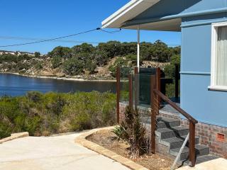 River Panorama Beach House - 6