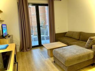 Bazaar Center Studio - 2