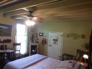 Mulberry Lavender Farm and B&B - 6