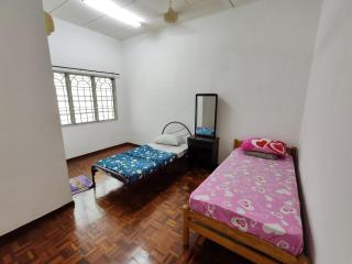 HomeStay Taman Semabok Jaya, Melaka - 8