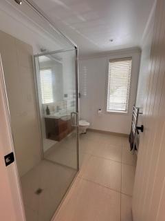 Luxury Studio with Stunning Views to wake up to! - 4