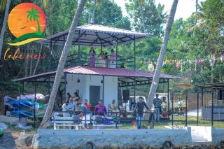 Orchid Lake View Resort - 2