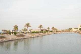 Cozy Villa at Cove Rotana Resort - 7