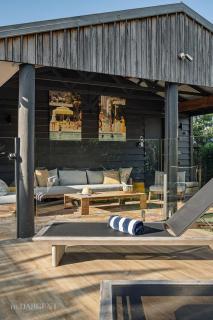 Holiday Home at Sunshine with Pets and HEATED POOL - 6