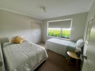 Cherry Tree Manor - 1