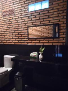 Beachfront Guest House Pacitan - 1