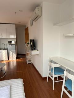 Quynh Khang Apartment - 7