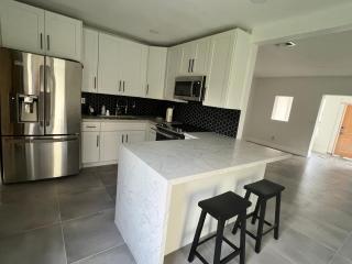 LYZ Miami Airport - 6