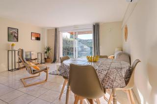 La Frigoule 2-bedroom house with garden and independent parking - 8