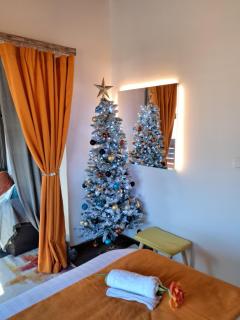 Melis House - 75'' TV, Live Football NOVA COSMOTE & Fast Wi-Fi - 2