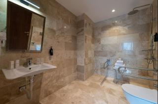 Ramada Residences by Wyndham Istanbul Haramidere - 2