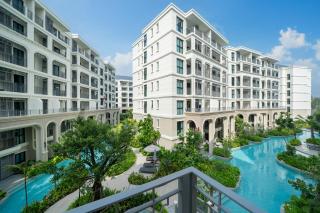 The Title Legendary 2-br Suit with a large terrace - 4