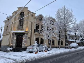 Yaffle Inn Shaki Boutique Hotel - 9