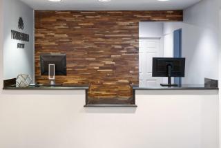 Tysons Corner Suites, A Baymont by Wyndham - 5