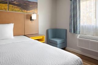 Days Inn by Wyndham Omaha - West Dodge - 2