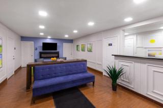 Days Inn by Wyndham Aransas Pass - 5