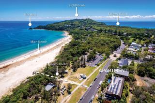 The Sunset Lounge- Directly opposite Clarkes Beach - 1