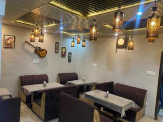 Hotel Full Moon Night - 8