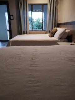 Gs and Y Guest House Phokeng - 6