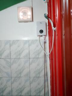 Nory's Tourist Inn - 4