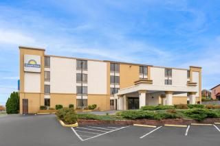 Days Inn by Wyndham Hagerstown I-70 - 0