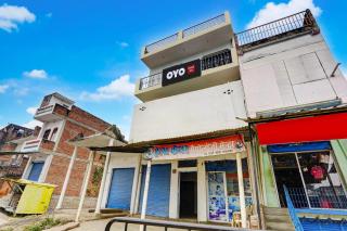 SPOT ON V.K HOTEL - 1