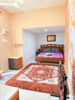 Kemboja Roomstay Jelai - 5