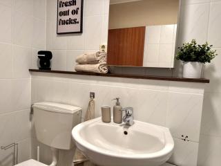 Modern & Schick - Ferienwohnungen - 3