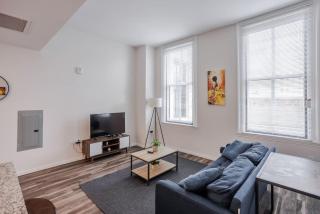 CozySuites Sky Central #24 - 7