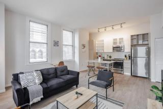 CozySuites Sky Central #10 - Cincinnati - 0