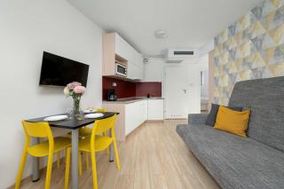 Funkcjonalny Apartament Praca Zdalna w Doskonałej Lokalizacji Wrocławia by Noclegi Renters - 3