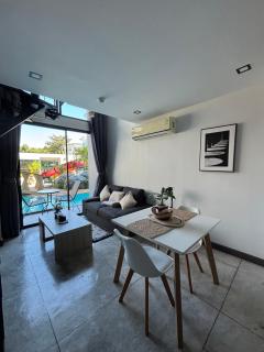 Utopia Loft Aparthotel by Sabai Sands - Nai Harn Beach - 8