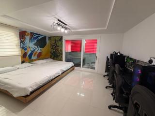 Gyeongju la Siesta Private BBQ, Disney&Netflix - 2