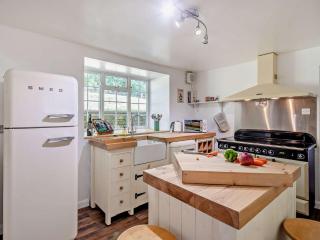 4 Bed in Eden Valley 92503 - 6