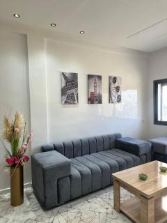 Elegant Apartement Near Euromed & Moulay Yaakoub - 6