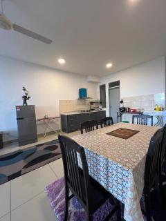 Palas Horizon By Lume' Living Homestay near Kea Farm Market, 2Bedroom, Sunrise View - 3