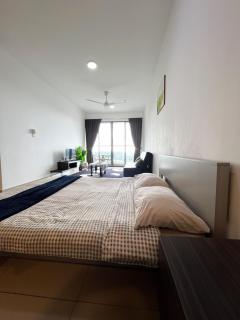 Palas Horizon By Lume' Living Homestay near Kea Farm Market, 2Bedroom, Sunrise View - 5