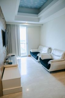 Modern 1 BR Apartment at One East Residence - 2