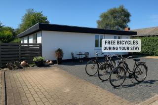 House with Good lokation near forrest and Beach - 0