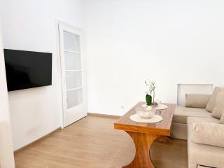 SeaSide 2BR Central apartment - 8