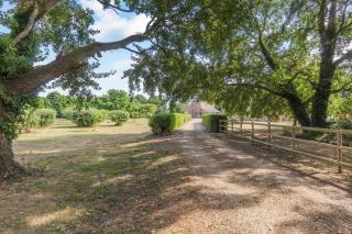 9 Bed in Three Holes oc-l31856 - 4