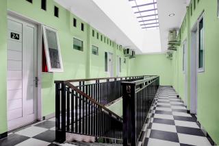 Hotel O near Universitas Medan Area formerly Rumah Idaman Bunda - 6