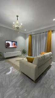 Chic Urban Retreat Near Kololo and major malls - 0