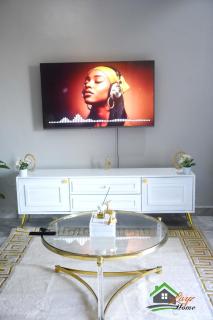 Chic Urban Retreat Near Kololo and major malls - 3