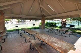 Updated Condo, 1GB Wi-Fi, Netflix, Amazon Prime - 8