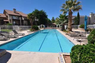 Updated Condo, 1GB Wi-Fi, Netflix, Amazon Prime - 2