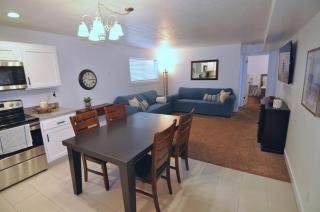 Updated Condo, 1GB Wi-Fi, Netflix, Amazon Prime - 1