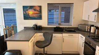 Spacious Luxurious Serviced Accommodation 5 - 1